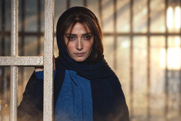 رونمایی از تصویر مینا ساداتی در «مادرزاد» رونمایی از تصویر مینا ساداتی در «مادرزاد»