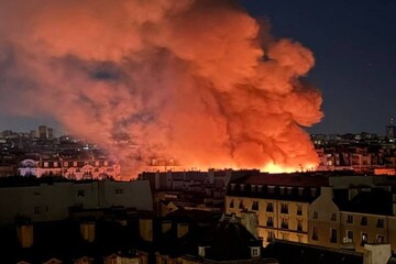 احتراق السوق التاريخي في باريس