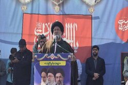 آیت الله حسینی: ملت ایران پیروز میدان مقاومت است