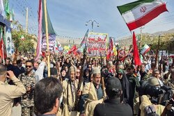 یاسوج یک‌صدا پای ایران؛ جان‌فدایان برای دفاع از میهن به میدان آمدند