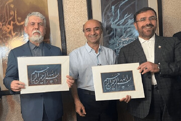 حمایت وزارت ارشاد از انتشار آثار هنرمند حافظ‌نگار شیرازی