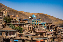 روستایی پلکانی در دل کوه‌های خراسان