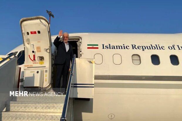 وزیر کشور عازم جمهوری آذربایجان شد