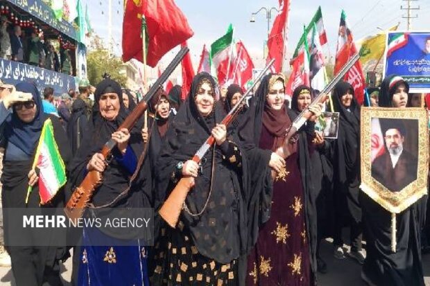 یاسوج یک‌صدا پای ایران؛ جان‌فدایان برای دفاع از میهن به میدان آمدند