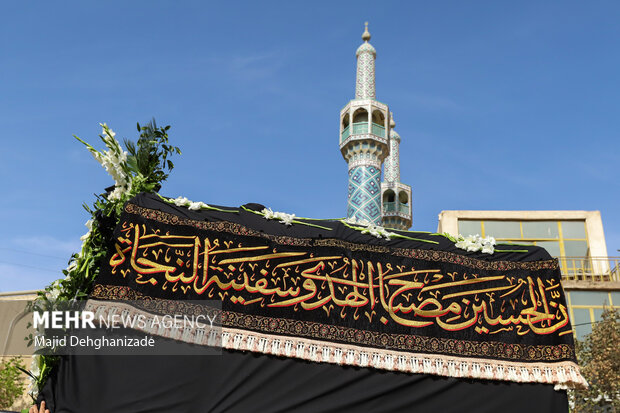 تشییع پیکر آیتالله سید علیرضا حیدری در <a href='https://sayeb.ir/tag/%db%8c%d8%b2%d8%af'></div>یزد</a>