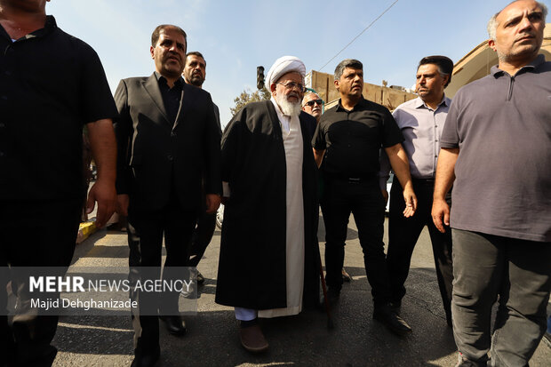 تشییع پیکر آیتالله سید علیرضا حیدری در <a href='https://sayeb.ir/tag/%db%8c%d8%b2%d8%af'></div>یزد</a>