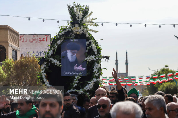 تشییع پیکر آیت‌الله سید علیرضا حیدری در <a href='https://sayeb.ir/tag/%db%8c%d8%b2%d8%af'></div>یزد</a>