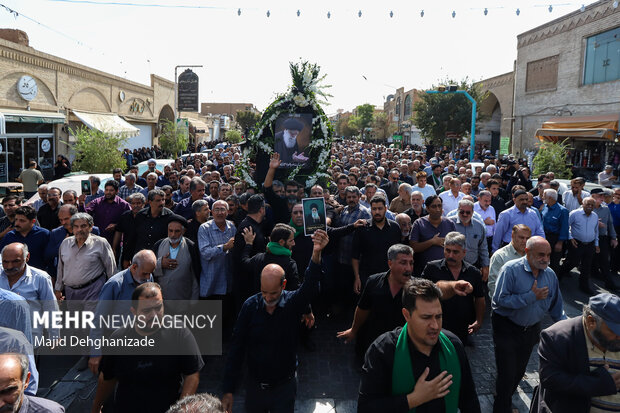 تشییع پیکر آیتالله سید علیرضا حیدری در <a href='https://sayeb.ir/tag/%db%8c%d8%b2%d8%af'></div>یزد</a>
