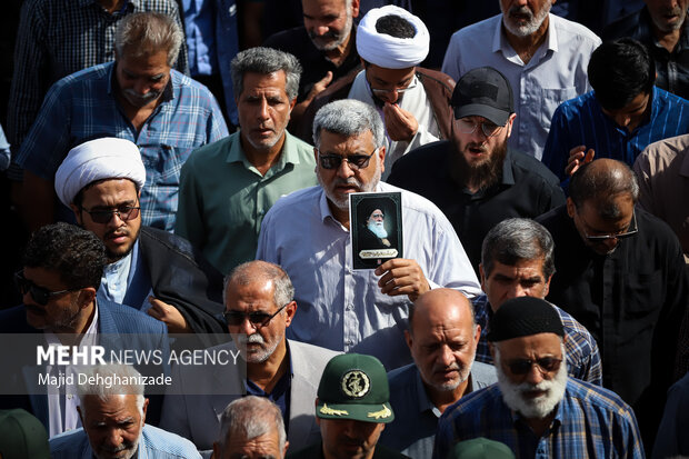 تشییع پیکر آیتالله سید علیرضا حیدری در <a href='https://sayeb.ir/tag/%db%8c%d8%b2%d8%af'></div>یزد</a>
