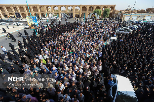 تشییع پیکر آیتالله سید علیرضا حیدری در <a href='https://sayeb.ir/tag/%db%8c%d8%b2%d8%af'></div>یزد</a>