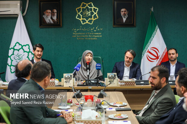 آیین رونمایی از کتاب «میراث سبز تهران»