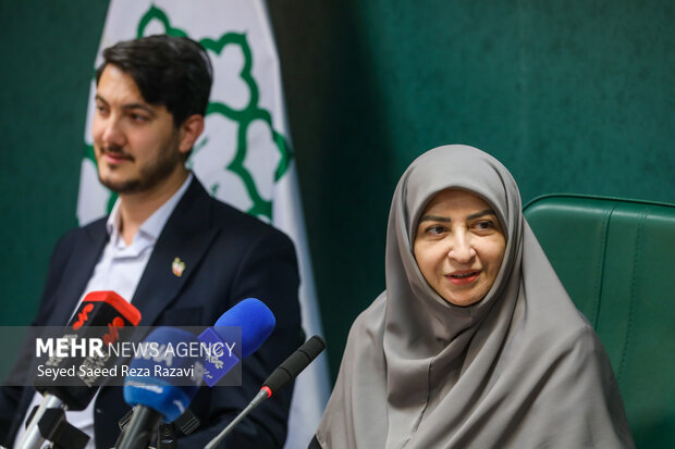 آیین رونمایی از کتاب «میراث سبز تهران»