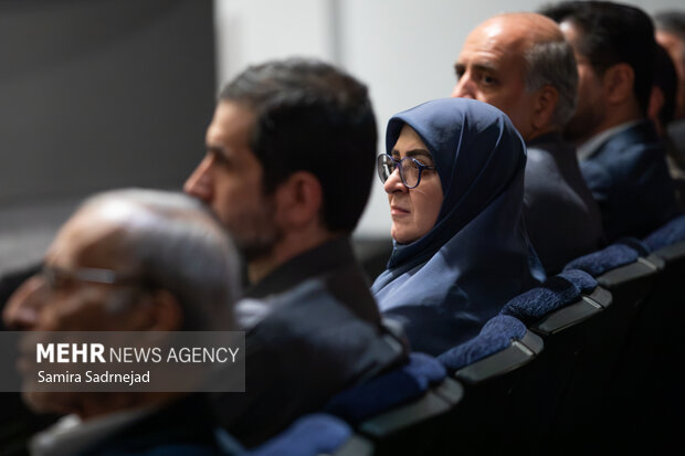 رونمایی از مستند «تولید در آتش»