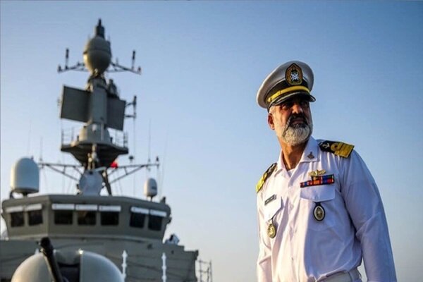 دریادار بمانی: متناسب با نقاط ضعف آمریکا تسلیحات جدید ساختهایم دریادار بمانی: متناسب با نقاط ضعف آمریکا تسلیحات جدید ساختهایم