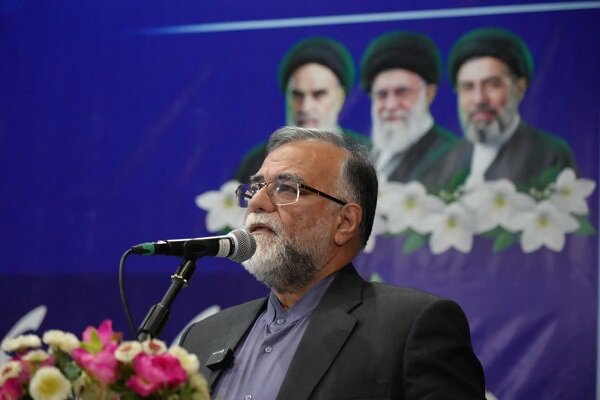 ظرفیتهای تاریخی و طبیعی لرستان به مزیت اقتصادی تبدیل شود ظرفیتهای تاریخی و طبیعی لرستان به مزیت اقتصادی تبدیل شود