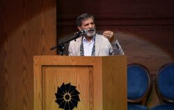 فیض: مقابله با قم‌هراسی باید با تقویت هویت فرهنگی و زبانی همراه باشد