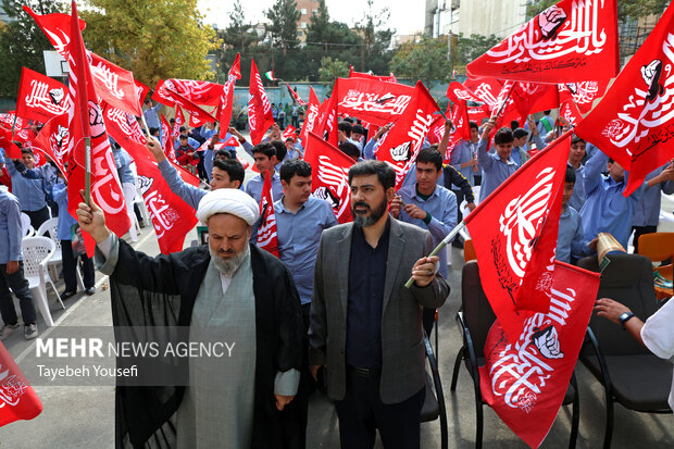 نهضت خونخواهی دانش‌آموزان همدان