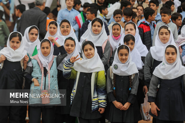 همایش ملی <a href='https://sayeb.ir/tag/%d8%b1%d9%88%d8%b2-%da%a9%d9%88%d8%af%da%a9'></div>روز کودک</a> در <a href='https://sayeb.ir/tag/%d8%aa%d8%a8%d8%b1%db%8c%d8%b2'>تبریز</a>