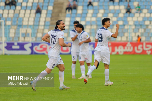لیگ برتر فوتبال - ملوان و <a href='https://sayeb.ir/tag/%d9%81%d9%88%d9%84%d8%a7%d8%af'></div>فولاد</a>