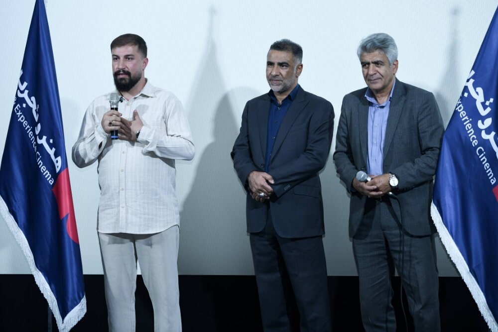تأکید کارگردان «آنسوی آوار» بر حمایت از سینمای مستقل تأکید کارگردان «آنسوی آوار» بر حمایت از سینمای مستقل