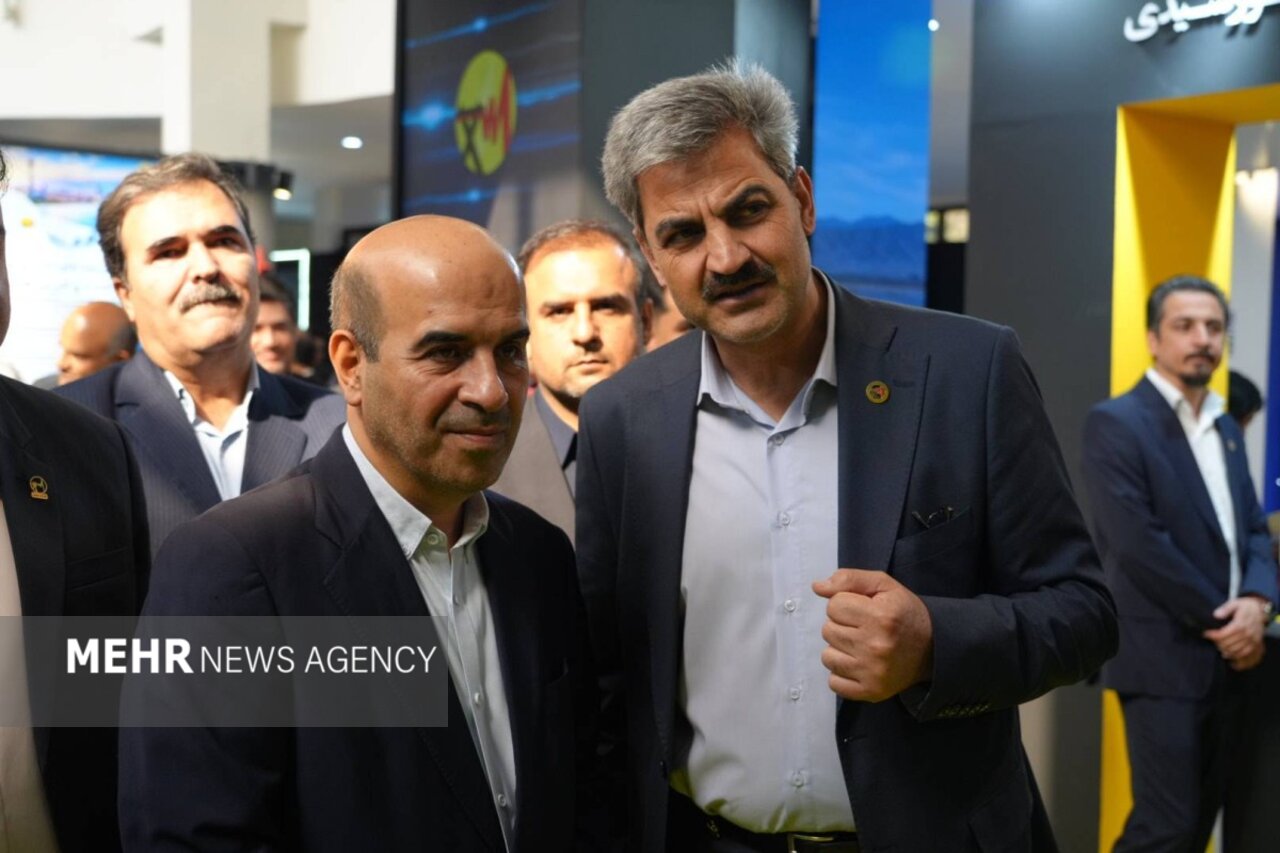 محمودی: ۲۴۰۰ مدرسه استان تهران امسال به نیروگاه خورشیدی مجهز می‌شوند