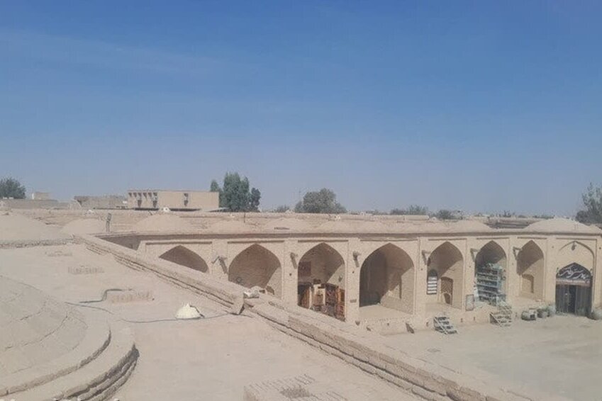 بام کاروانسرای شاهعباسی میبد ایمنسازی میشود بام کاروانسرای شاهعباسی میبد ایمنسازی میشود