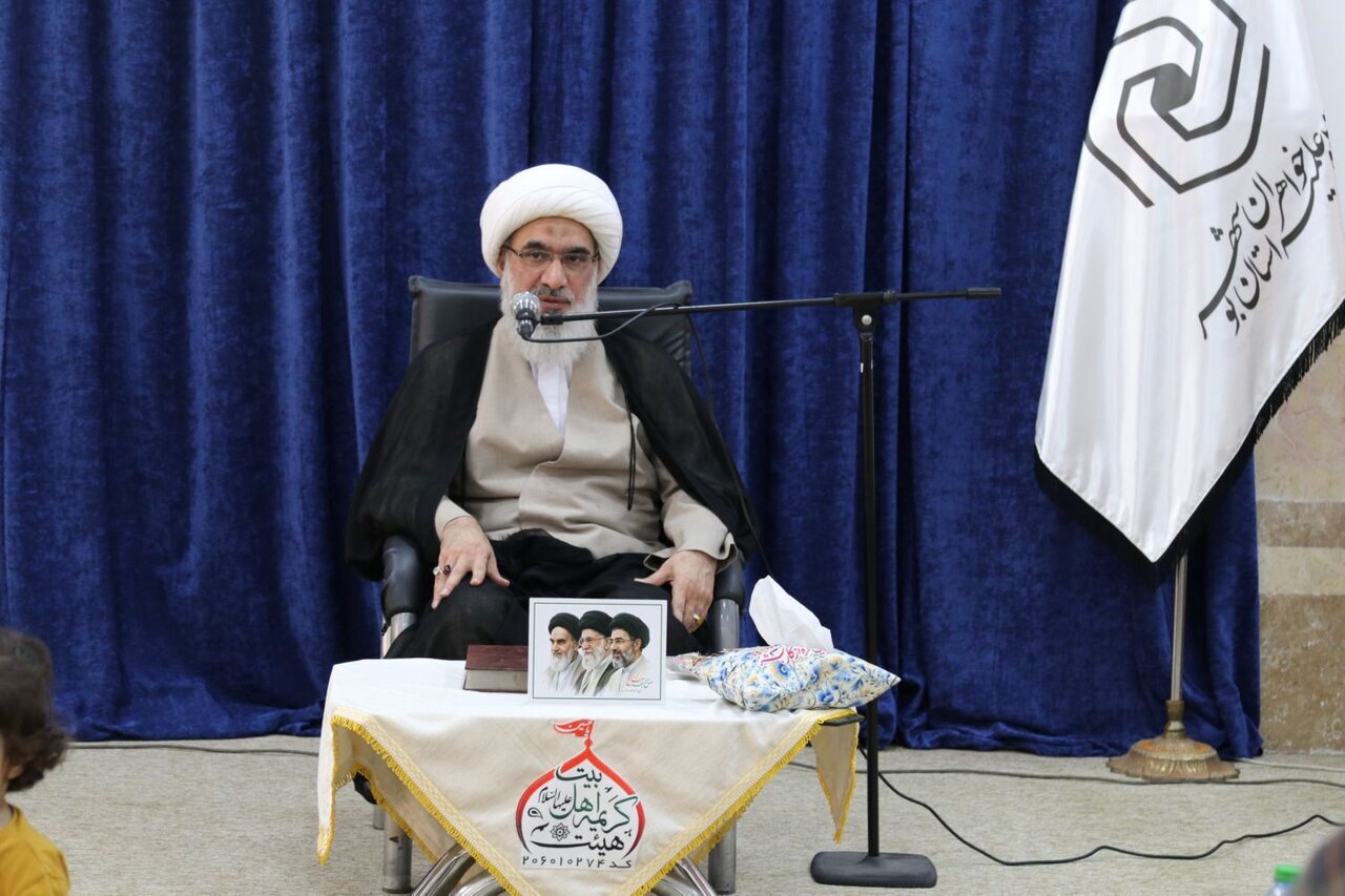 امام جمعه بوشهر: تبلیغ دین در شرایط جنگ ترکیبی ضرورت راهبردی است
