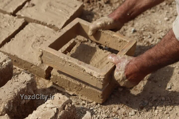 برگزاری کارگاه هزار خشت به مناسبت هزاره گنبد عالی ابرکوه