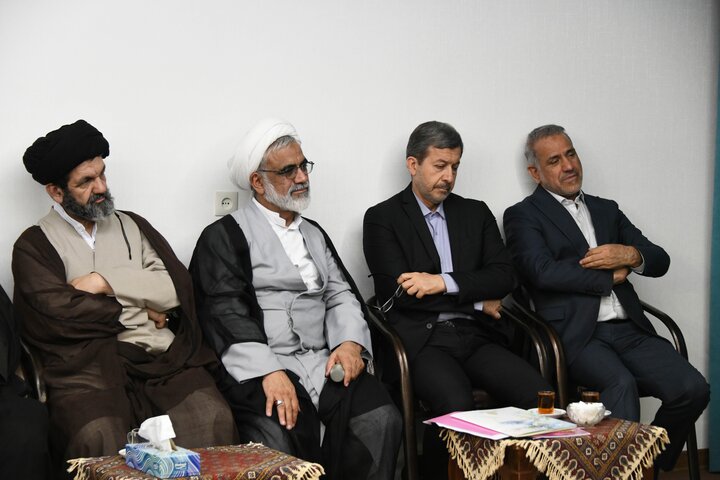 مساجدفعال اصفهان دراولویت حمایت قرارگیرند؛بومی سازی برنامههای ابلاغی