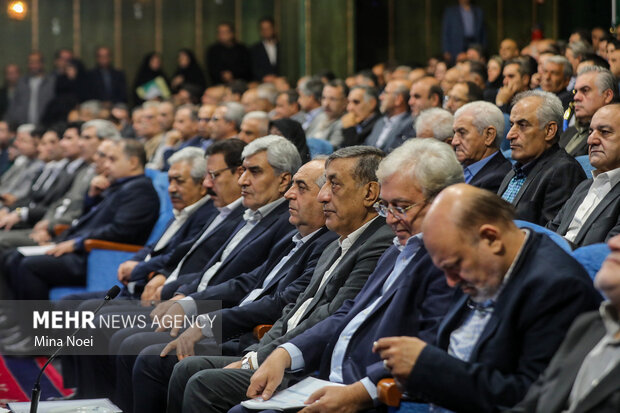 روز دوم سفر معاون رئیس جمهور به تبریز