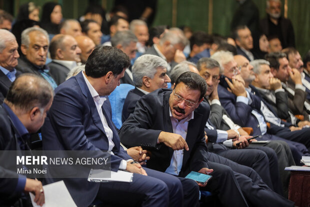 روز دوم سفر معاون رئیس جمهور به تبریز