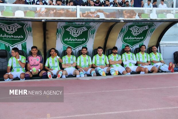 لیگ برتر فوتبال - خیبر خرم‌آباد و پرسپولیس تهران