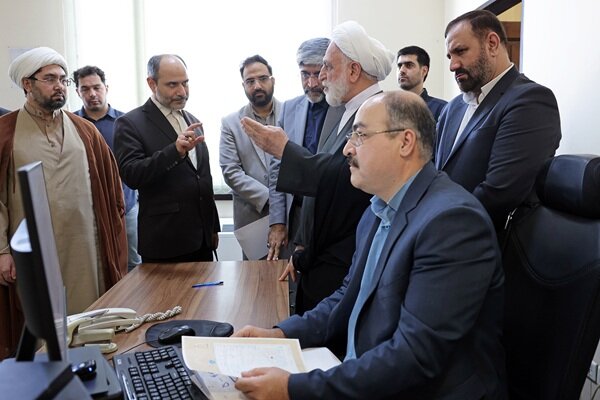 کاظمی فرد: ۱۳۰۰ نفر با ضمانت الکترونیک وثیقه معرفی کردند