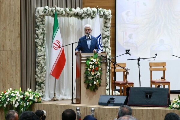 شهریاری: تعرفه پرستاری در مجلس تصویب شد