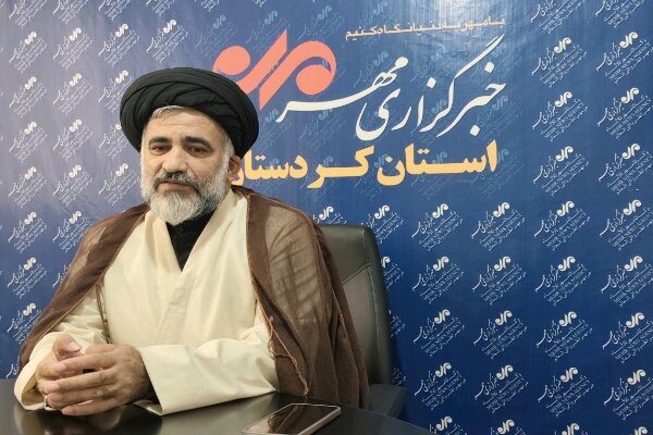 موازی‌کاری آفت فعالیت‌های فرهنگی،لزوم روایت تاریخ انقلاب برای جوانان