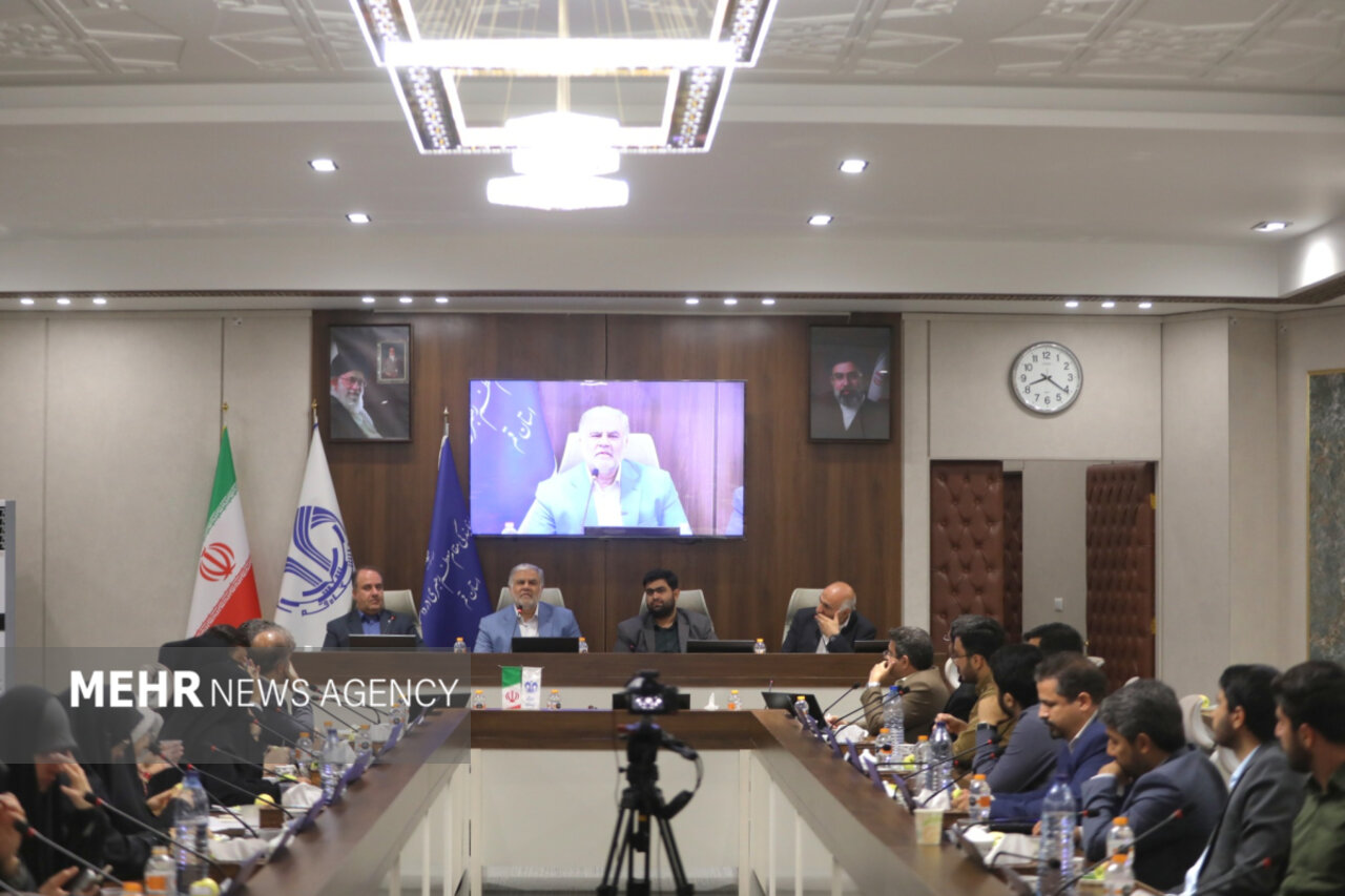 عظیمی: دانشجویان باید در حل مسائل کلان شهر نقش‌آفرین باشند