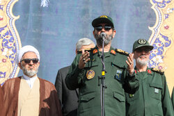 سردار حسن‌زاده: ۴۵۰ هزار بسته معیشتی در تهران توزیع می‌شود