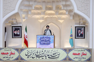 نورمفیدی: حضرت زینب(س) الگوی مدیریت جنگ روایت‌هاست