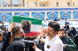 تشییع باشکوه شهدای ترور در زابل؛ وداع جانسوز با مادر مجاهد