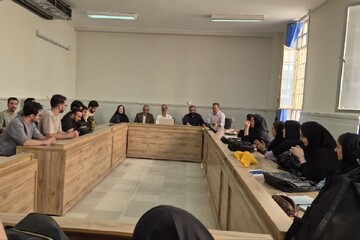 چالش‌های ترجمه رمان از انگلیسی به فارسی در دانشگاه لرستان بررسی شد