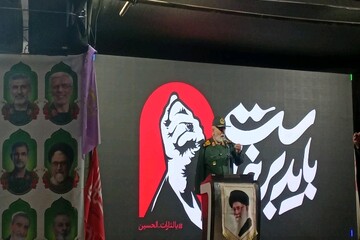 وحدت ملی و تبعیت از رهبری رمز عبور کشور از توطئه‌های دشمن است