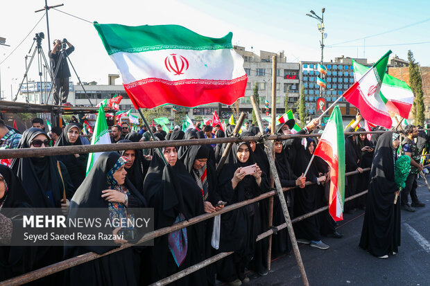 رزمایش مواسات، کمک مؤمنانه و <a href='https://sayeb.ir/tag/%d8%a7%d9%87%d8%af%d8%a7%db%8c-%d8%ac%d9%87%db%8c%d8%b2%db%8c%d9%87'></div>اهدای جهیزیه</a> با عنوان «<a href='https://sayeb.ir/tag/%d8%a8%d8%b9%d8%ab%d8%aa'>بعثت</a>»