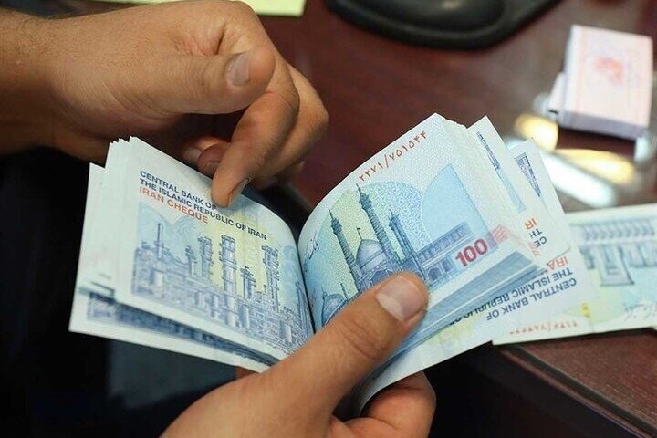 کلاهبردار وام مهربانی در تنگستان دستگیر شد کلاهبردار وام مهربانی در تنگستان دستگیر شد