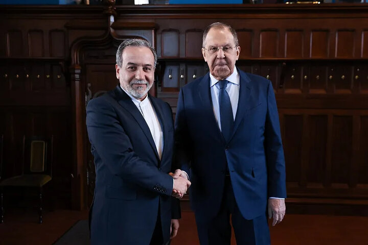 Iran, Russia FMs discuss mutual tie, reg., intl. developments