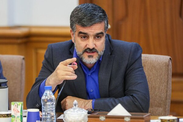 اکبری: مشکلات رانندگان کامیون ایرانی با ازبکستان به جمع‌بندی رسید