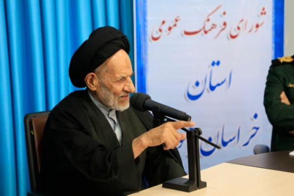 مصوبات فرهنگی باید از مرحله تصمیم‌گیری به میدان عمل برسد