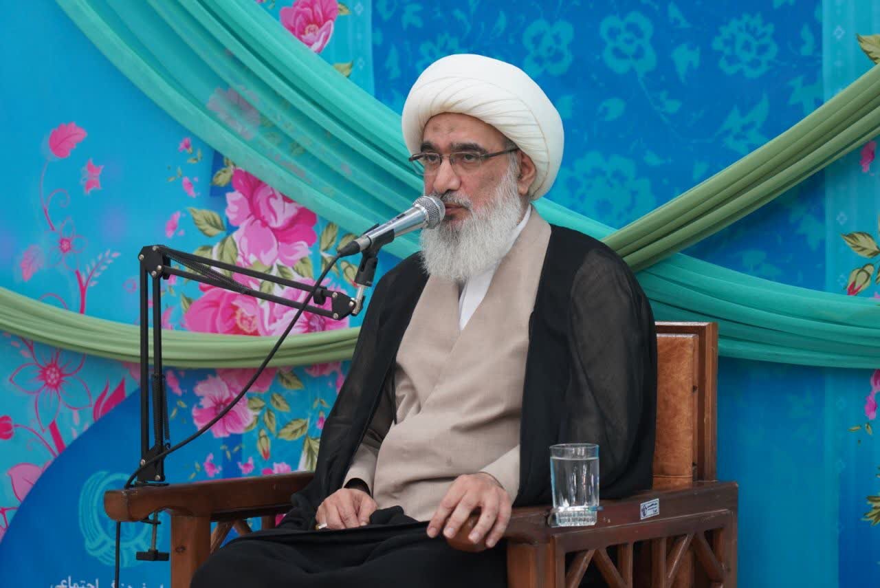 امام جمعه بوشهر: حضرت زینب (س) اسلام را از خطر نابودی نجات داد