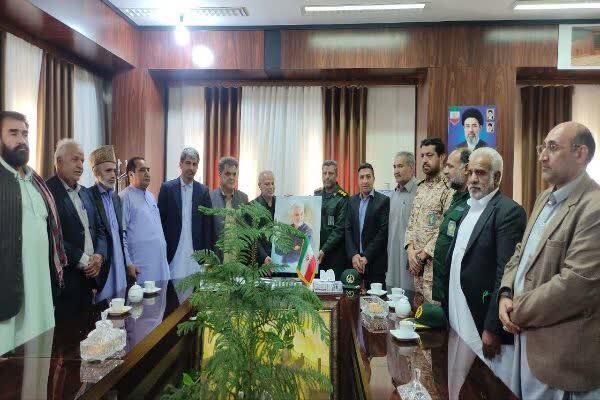 فرماندار بم: بصیرت مردم توطئههای دشمنان را خنثی میکند فرماندار بم: بصیرت مردم توطئههای دشمنان را خنثی میکند