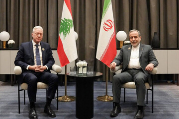 Iran FM affirms support for Lebanon's sovereignty