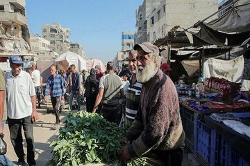 إغلاق المعابر يشعل الأسعار في غزة.. النازحون يواجهون موجة غلاء ونقصا في سلع أساسية